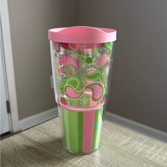 PREOWNED … TERVIS Pink and Green Paisley Drinkware - Picture 1 of 5